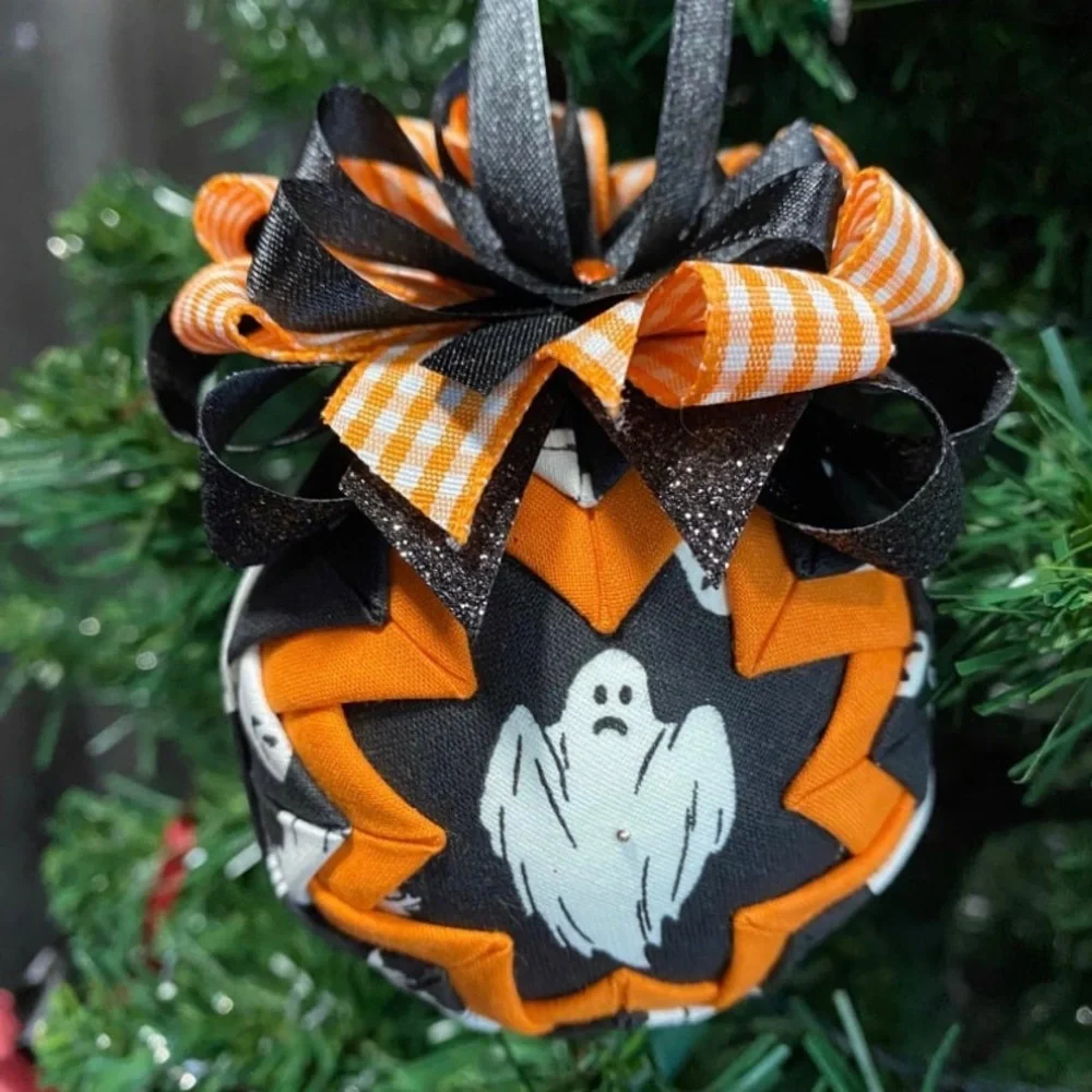 Halloween Glow in the dark Ghost Halloween ornament